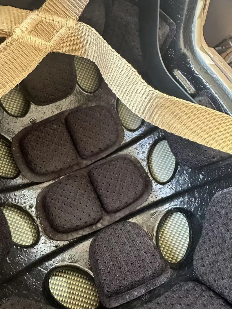 Casco de montañismo de campo MC de camuflaje táctico al aire libre - imagen 3