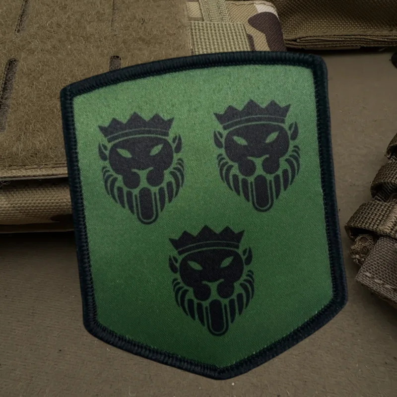 Parche con estampado de cabeza de león y corona, chaleco táctico, insignia de moral con gancho y bucle, pegatinas decorativas para mochila, parches para brazalete para ropa - imagen 5