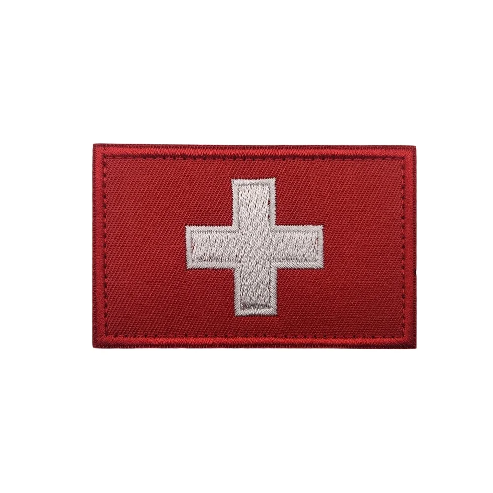 Parche táctico cruzado médico, símbolo de primeros auxilios, Velcros, cierre de gancho, insignia bordada para pantalones vaqueros, gorra de mochila Molle