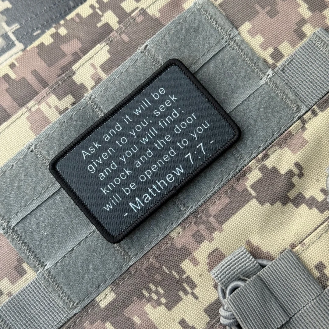 Matthew 7:7, insignia de moral del versículo bíblico, parches impresos para ropa, brazalete militar táctico, mochila con gancho y bucle, pegatinas personalizadas - imagen 2