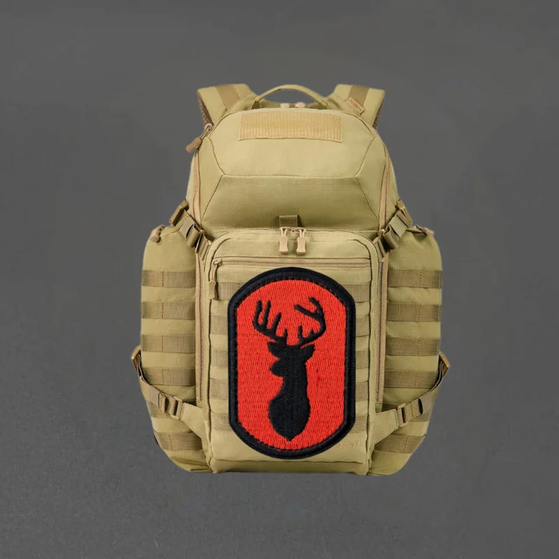 Parche bordado de pistola de caza naranja Deer Hunter, insignia de moral táctica con gancho y bucle, pegatinas para mochila, parches para brazalete para ropa