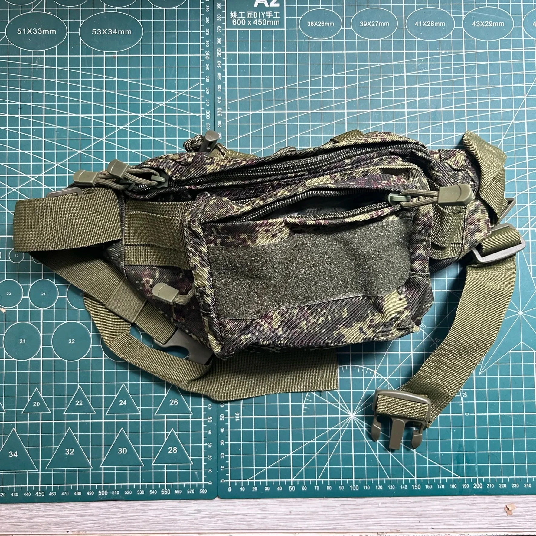 Riñonera táctica para exteriores, bolsa de pecho multifuncional ajustable para acampar y andar en bicicleta (900D Oxford antidesgarro)