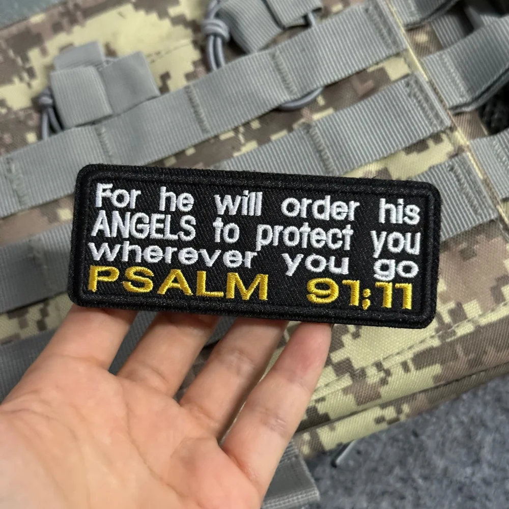Parche táctico bordado Salmo 91:11 con velcro para mochila - imagen 3