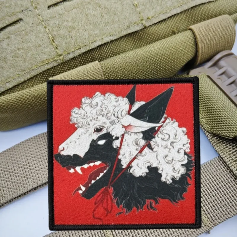 Parche con estampado de demonio de piel de oveja, lobo de Chevron, chaleco táctico, insignia de moral con gancho y bucle, pegatinas para mochila, parches para brazalete para ropa - imagen 4