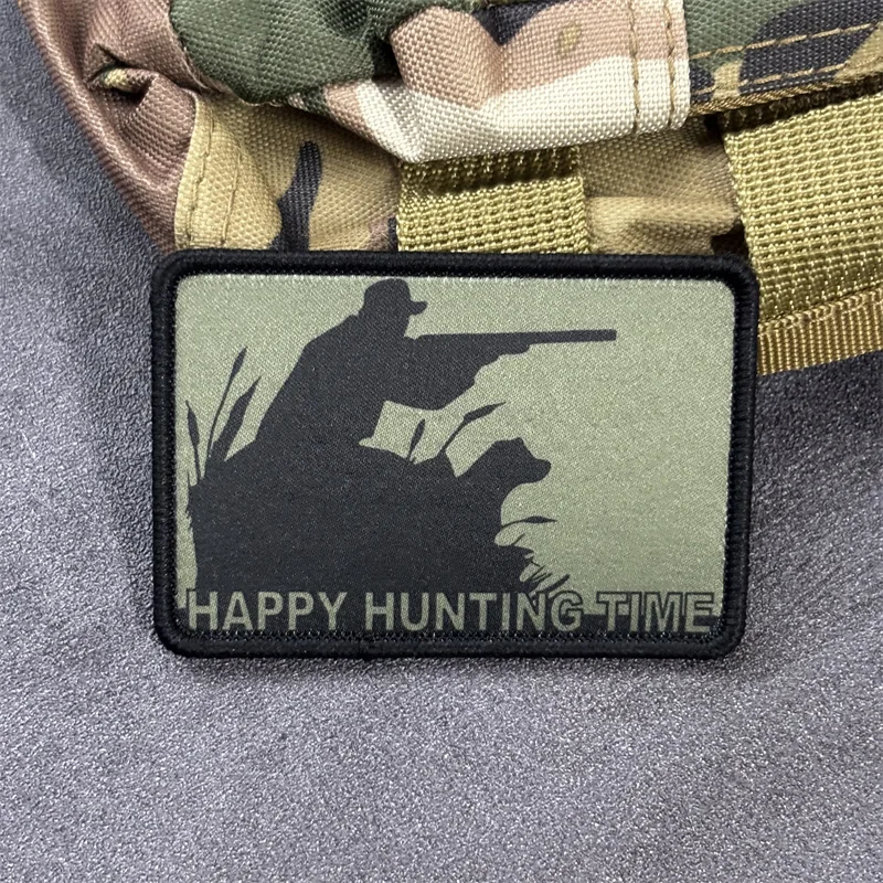 Parche impreso "HAPPY HUNTING TIME" para ropa, insignia de moral táctica, parche militar con gancho, pegatinas para mochila - imagen 5