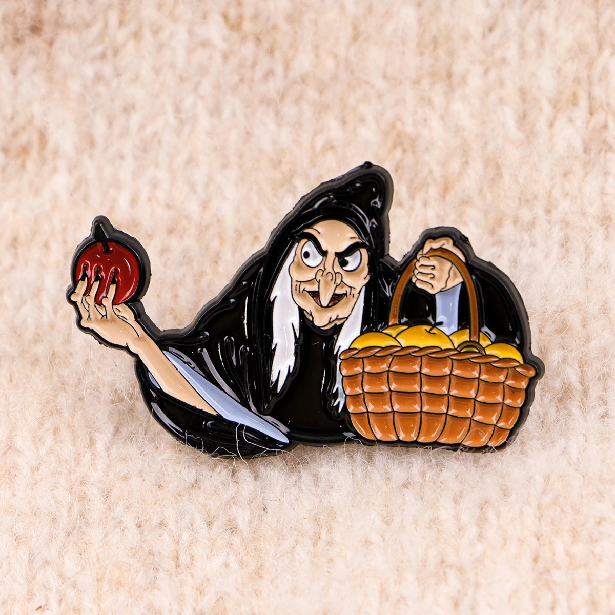 Alfileres esmaltados de princesa de Anime, broche divertido de bruja, Pin de solapa de Metal, insignia, accesorios para mochila, joyería, regalos para amigos, 2 uds. - imagen 4