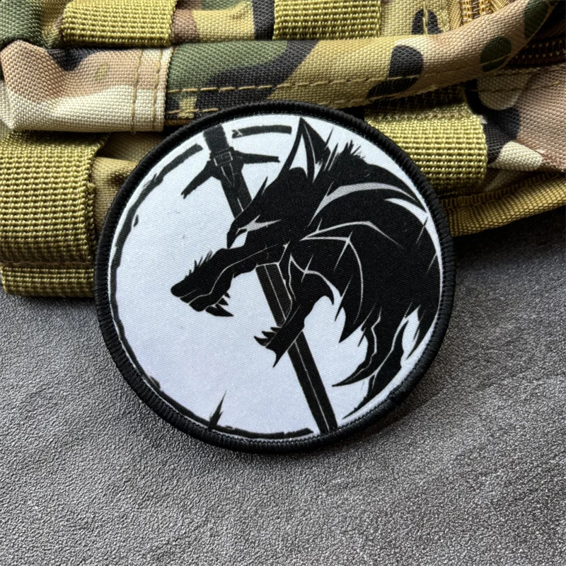 Parche táctico militar con estampado de lobo para ropa, insignias de moral, parches con gancho, pegatinas para mochila - imagen 4