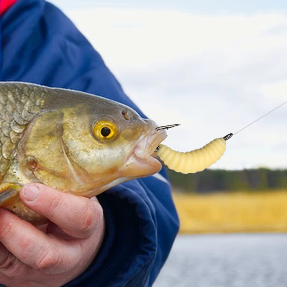 50 Uds gusano suave pan gusano pesca cebo ganchos cebo Artificial cebo suave bagre lubina trucha agua dulce aparejos de pesca de agua salada - imagen 4