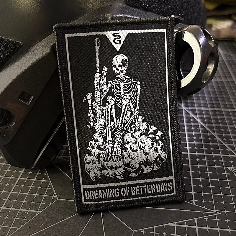 Parche táctico Dreaming of Betterdays, insignia de moral de soldado de calavera, parches de impresión, pegatina para mochila militar con gancho y bucle - imagen 2