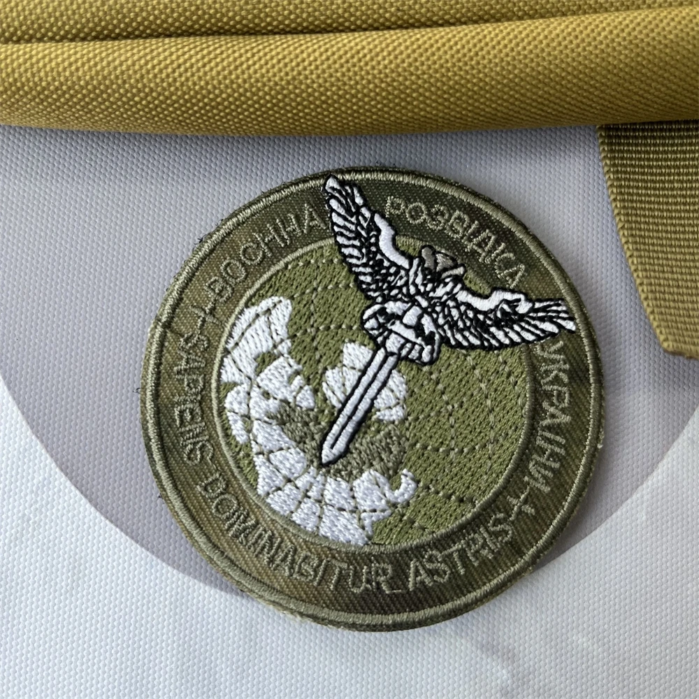 Parche de PVC de combate ucraniano, insignia de moral táctica, parches bordados de gancho y bucle, pegatina de mochila militar - imagen 4