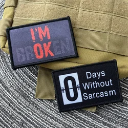 Parche táctico I Am Broken con velcro para mochila y equipo militar