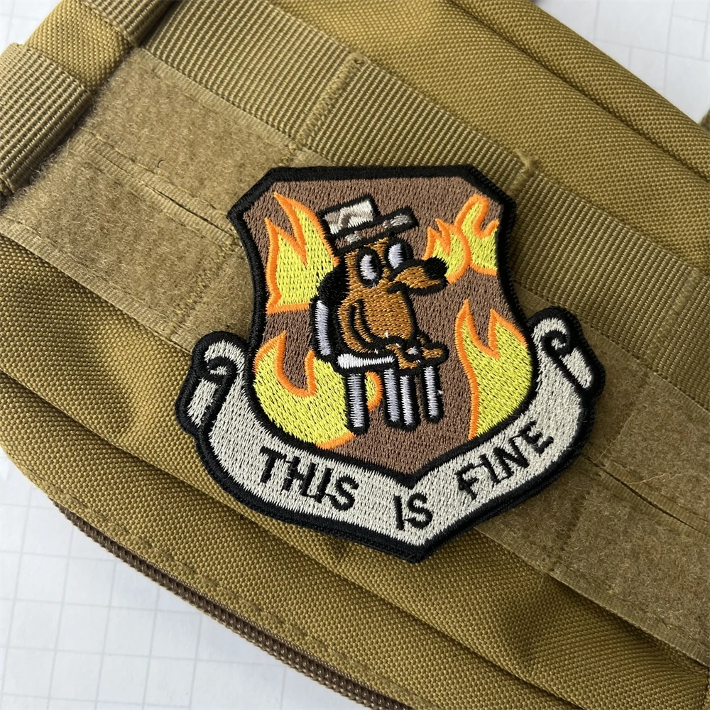 "El gatito No tiene malos deseos". The Cat with The Knife parches bordados, moral táctica, esta es la insignia fina, pegatina para mochila - imagen 3