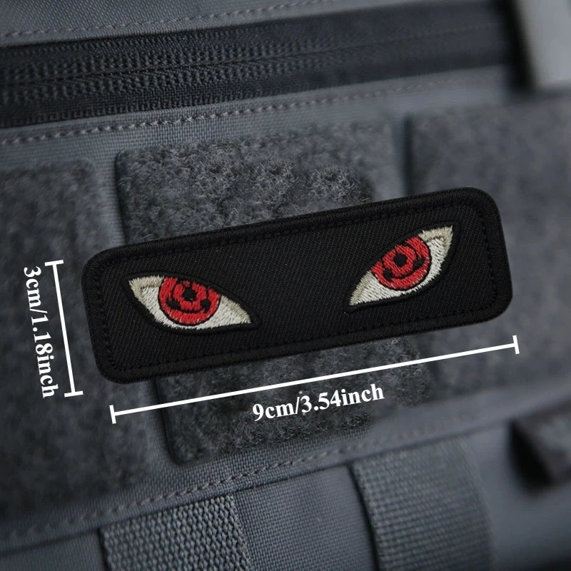 Parche bordado de ojo de gato luminoso para ropa, insignia de moral táctica del ojo del diablo, parche de Anime con gancho, pegatinas para mochila - imagen 3