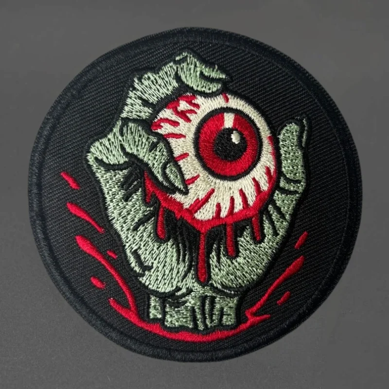 Parche táctico bordado ojo de zombi con velcro para chaleco - imagen 2