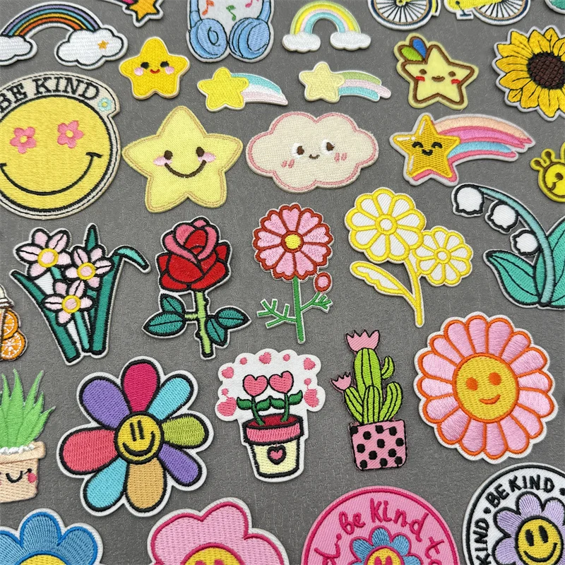 Parche de flor de sol para planchar, parches para ropa, parches de abeja/mariposa para pegatinas para ropa, parche bordado de dibujos animados DIY para ropa - imagen 2
