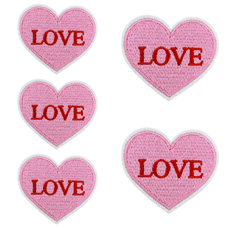Parche termoadhesivo corazón amor – Para planchar en ropa y mochila