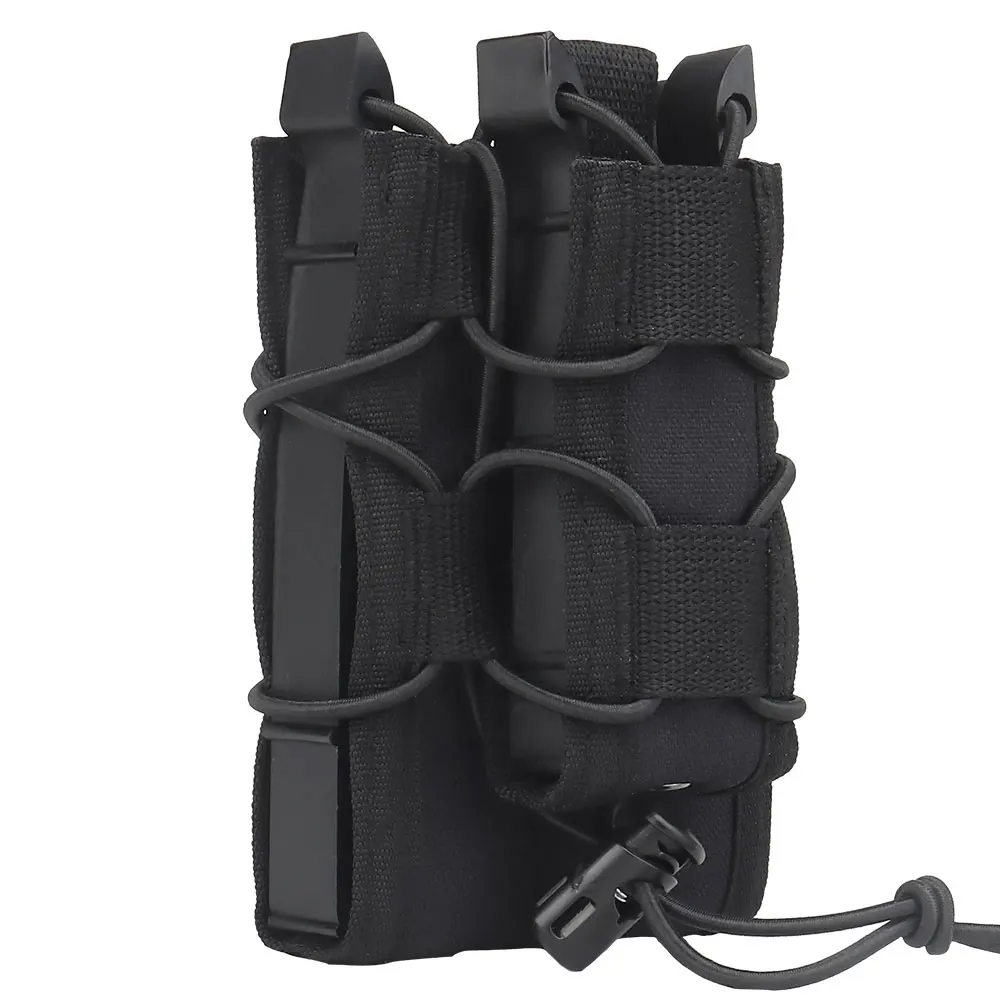 Comparativa de tamaño de la bolsa con cargadores de 5,56 mm y 9 mm