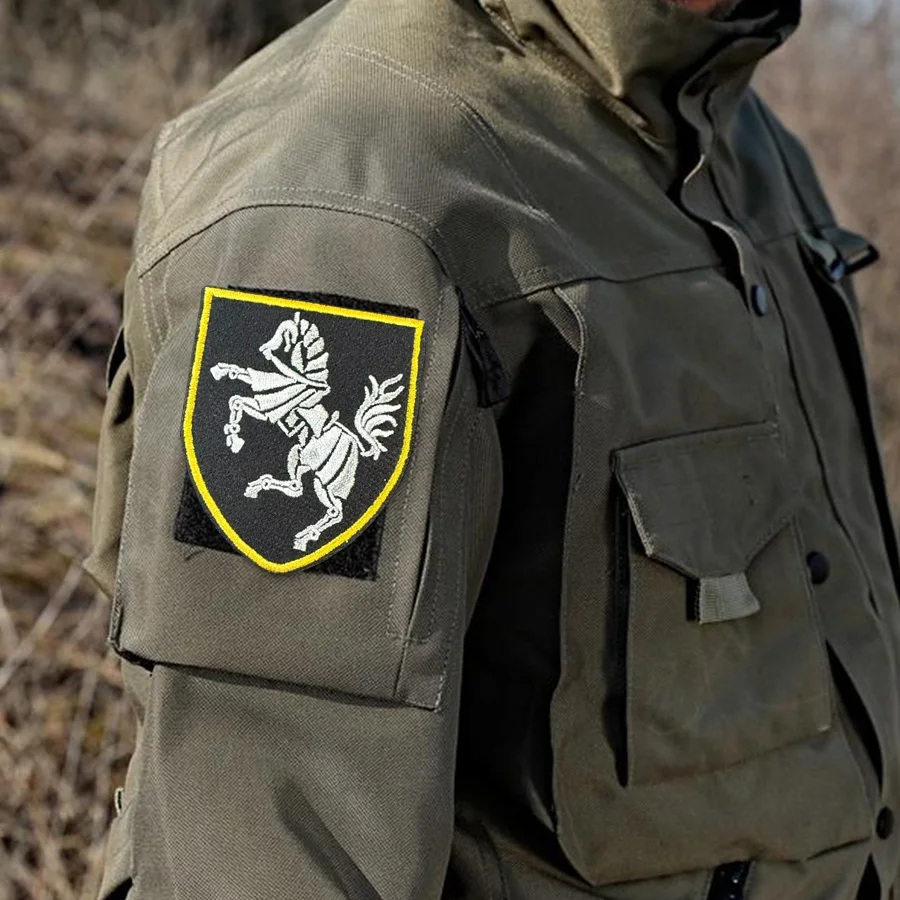 Parche táctico de unicornio "Tianma Corps", brazalete con gancho y bucle bordado, insignia de moral militar, pegatinas para mochila - imagen 4