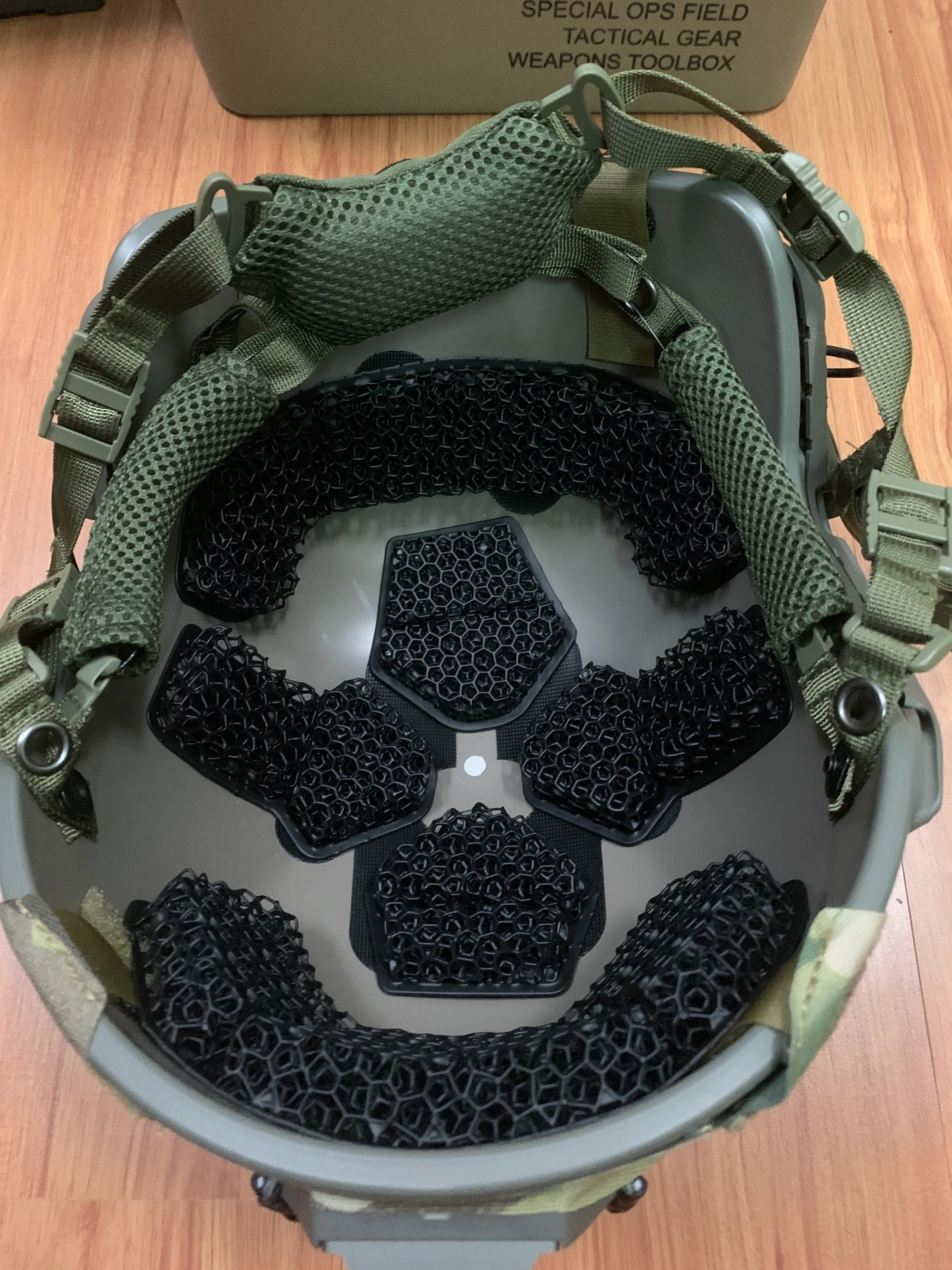 La nanotecnología de celosía 3D es fácil de limpiar, transpirable, reductor de estrés, forro de almohadilla para casco de celosía de alta elasticidad - imagen 3