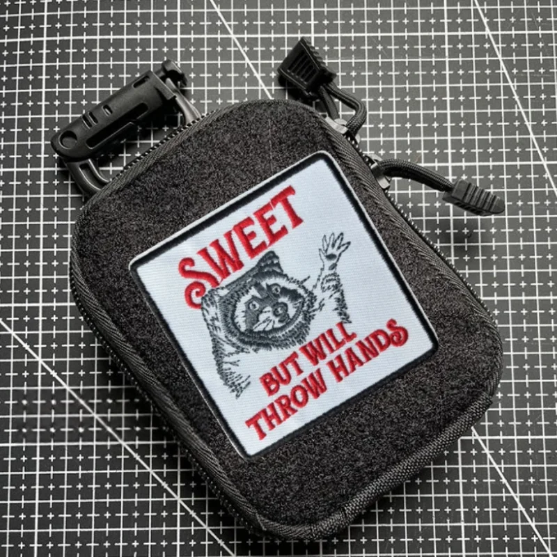 Parche táctico "Dulce pero lanzará las manos", insignia bordada de moral, gancho y bucle, mochila, decoración de ropa, pegatina, brazalete - imagen 3