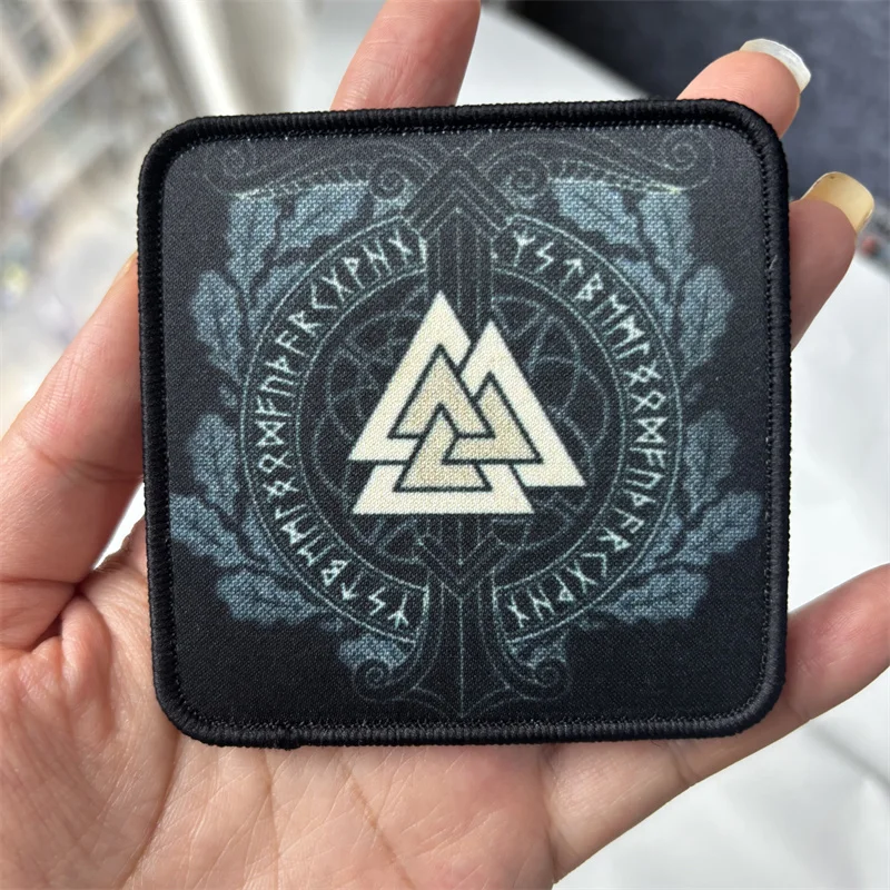 Parche táctico impreso "Los árboles Valknut y Igradrasil", insignias de moral militar, parches con gancho, pegatina para mochila y ropa