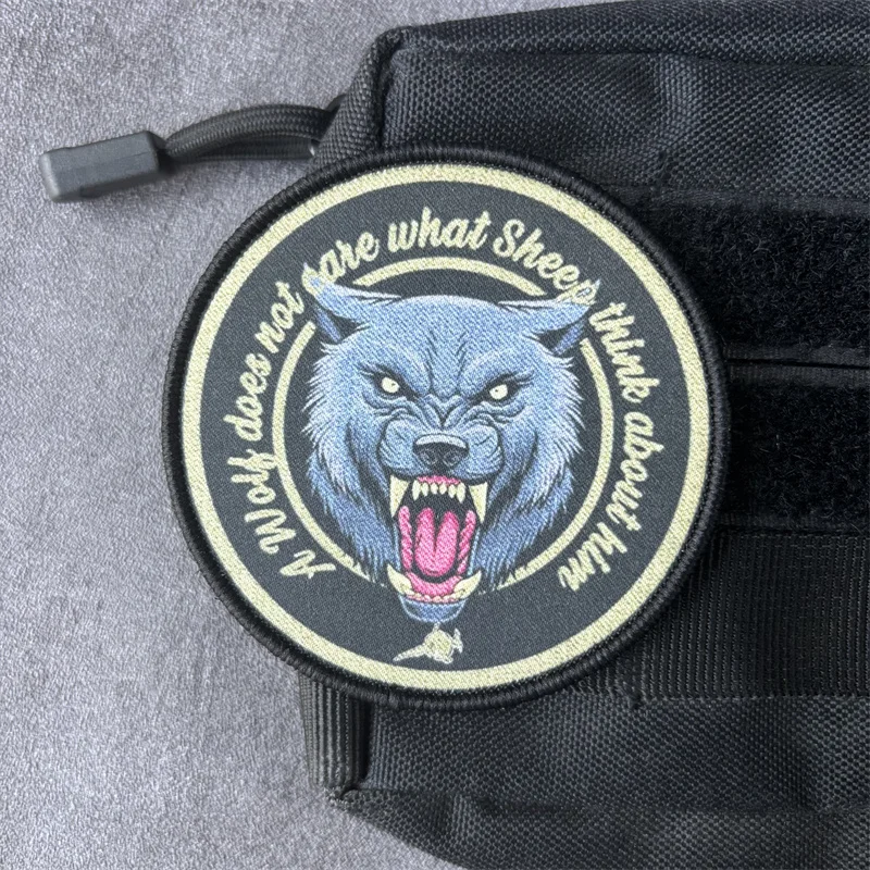 Parche táctico "lobo feroz" para ropa, brazalete impreso, insignias de moral, parches militares con gancho, pegatina para mochila - imagen 4