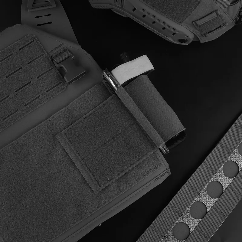 Soporte de torniquete TQ, chaleco para acampar, portador de tablero, alas laterales, hebilla mágica, bolsa de torniquete elástica, se puede utilizar para juegos al aire libre - imagen 3