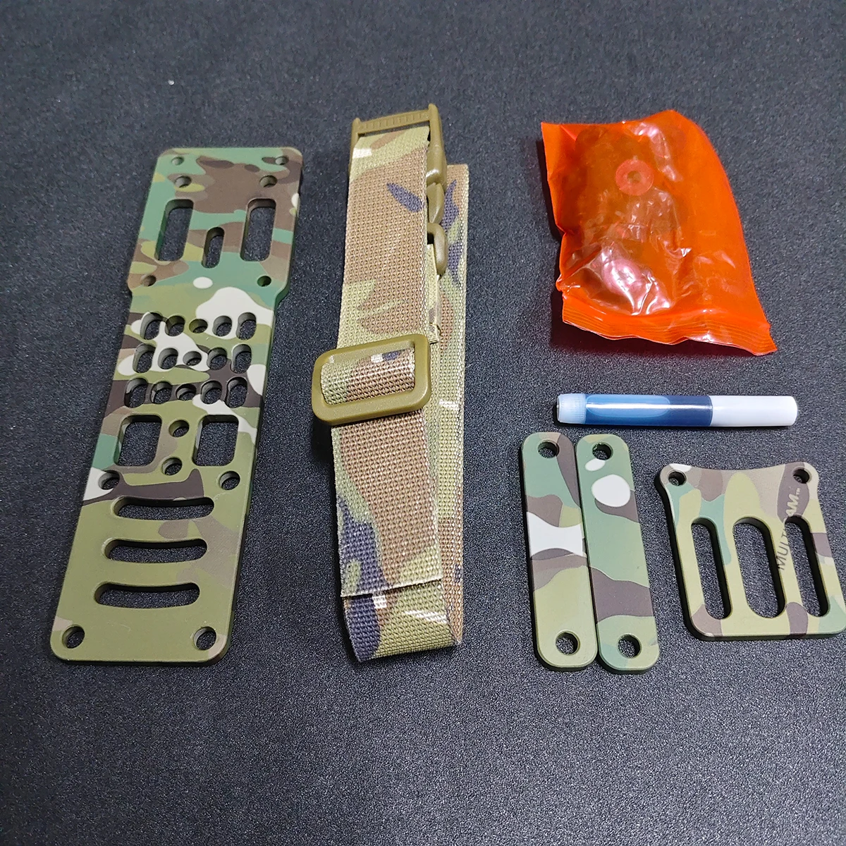 Nueva plataforma de transporte de pierna caída, adaptador de funda de pistola táctica ajustable Modular de Metal Compatible con accesorios adaptadores QLS Airsoft