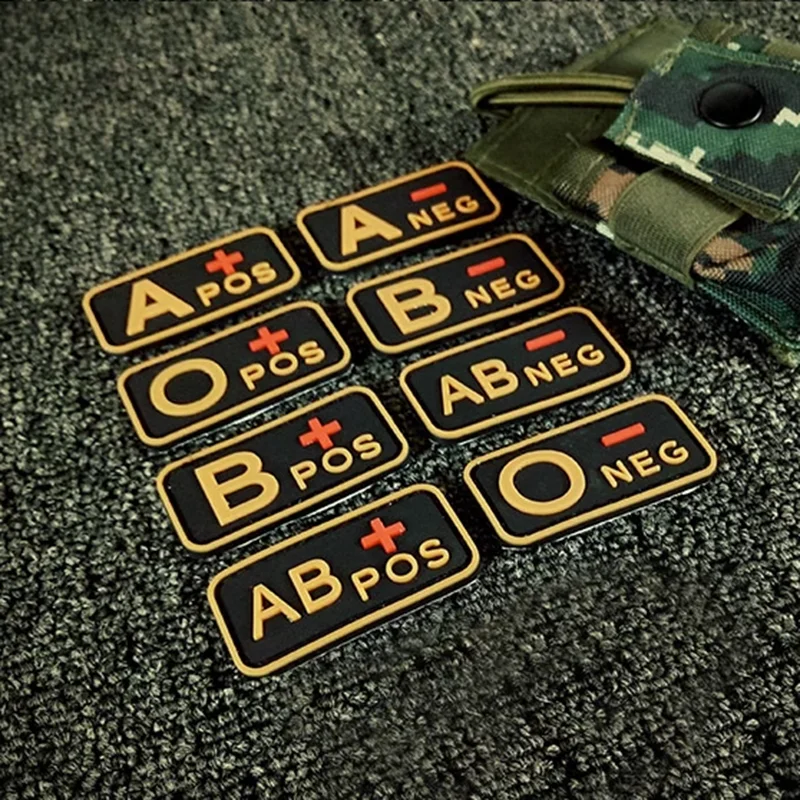 Insignia táctica médica de PVC, luz nocturna, parches de gancho y bucle sangrientos, insignia de moral, parche para sombrero, parches DIY para exteriores - imagen 4