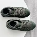 grey green-mid top
