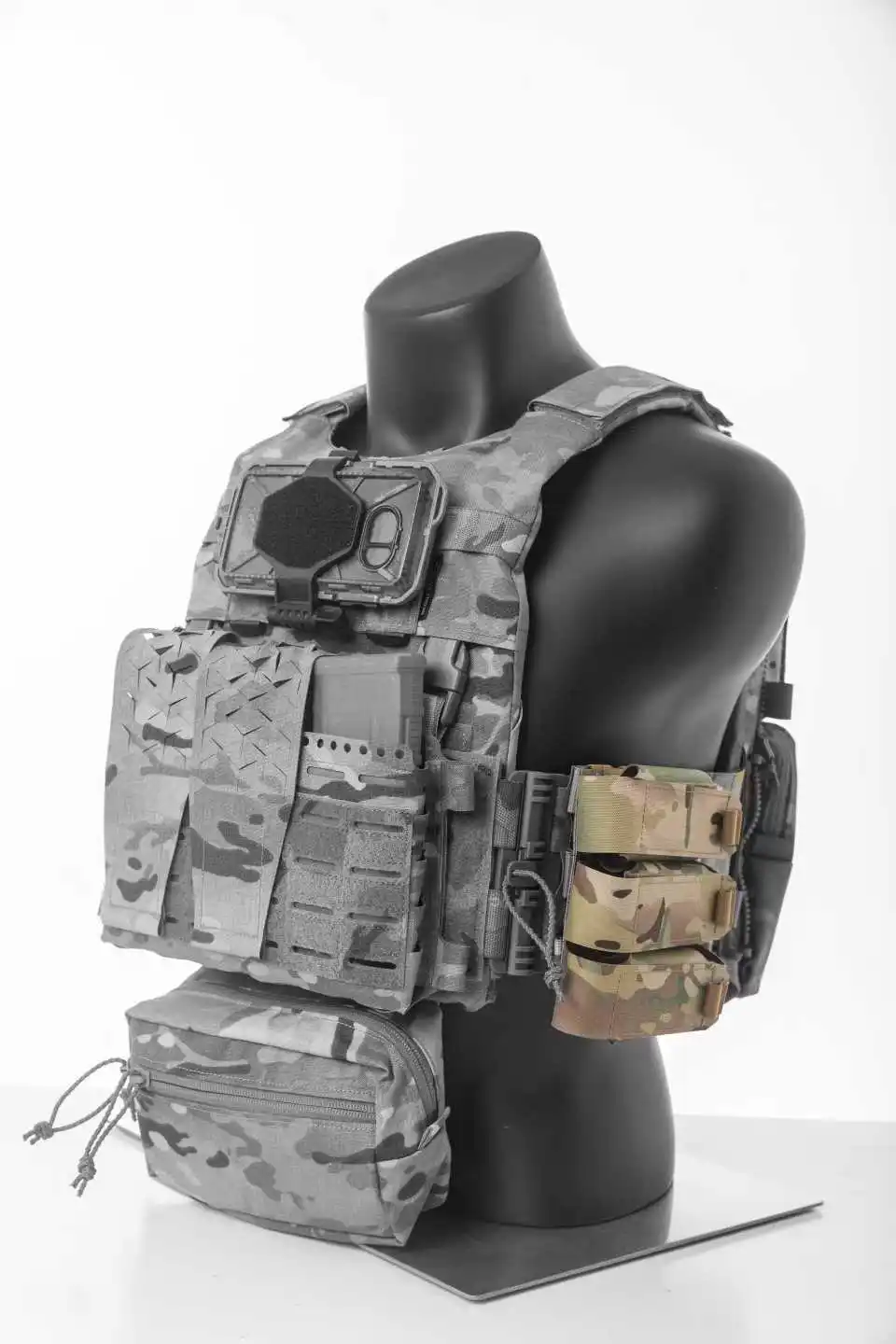 Bolsa multiusos para granada de choque, bolsa para revista de colocación Horizontal Triple, Panel MOLLE, accesorio de equipo de entrenamiento Airsoft - imagen 4