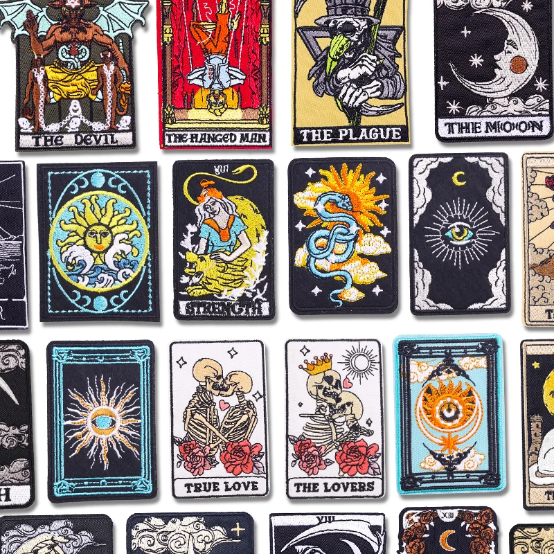 Parches bordados de Tarot DIY, parches para planchar para ropa, chaquetas, mochila, sombreros, insignias, parche de Animal de calavera Punk, pegatinas para planchar