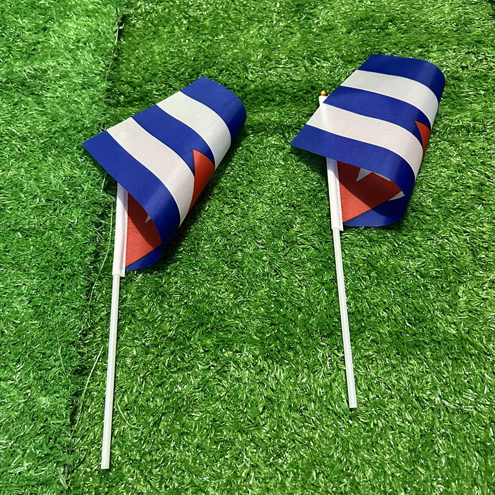 Bandera de mano Cuba ondeante con asta para eventos y decoración - imagen 4