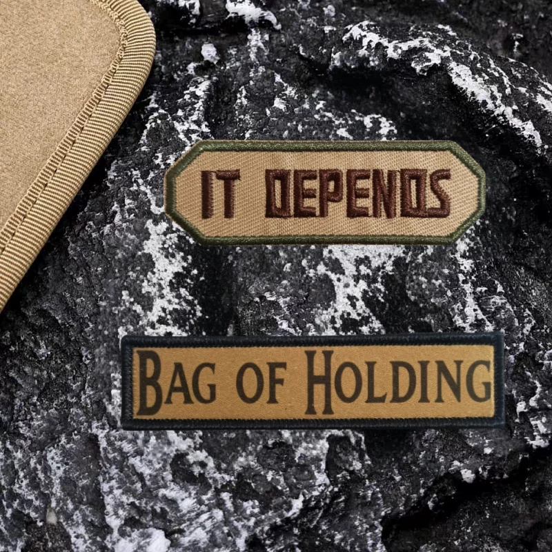 Parche bordado IT DEPENDS, tira larga, texto, chaleco táctico, insignia de moral con gancho y bucle, pegatinas para mochila, parches para brazalete para ropa - imagen 4