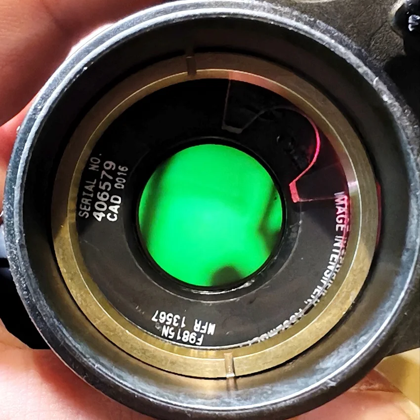 Accesorios tácticos al aire libre para casco de caza, guía de visión nocturna PVS14, fibra óptica - imagen 3