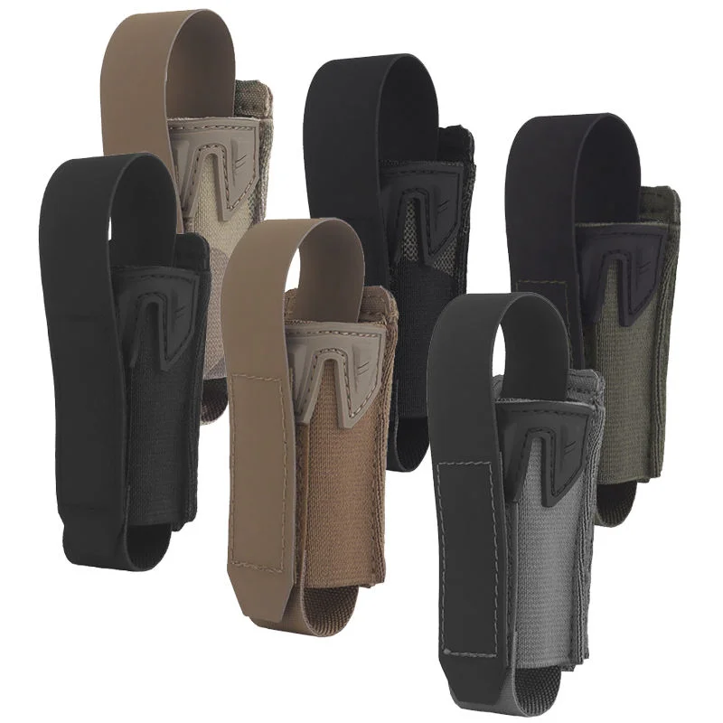 Funda táctica para cargador 9 mm tipo K con soporte linterna - imagen 5