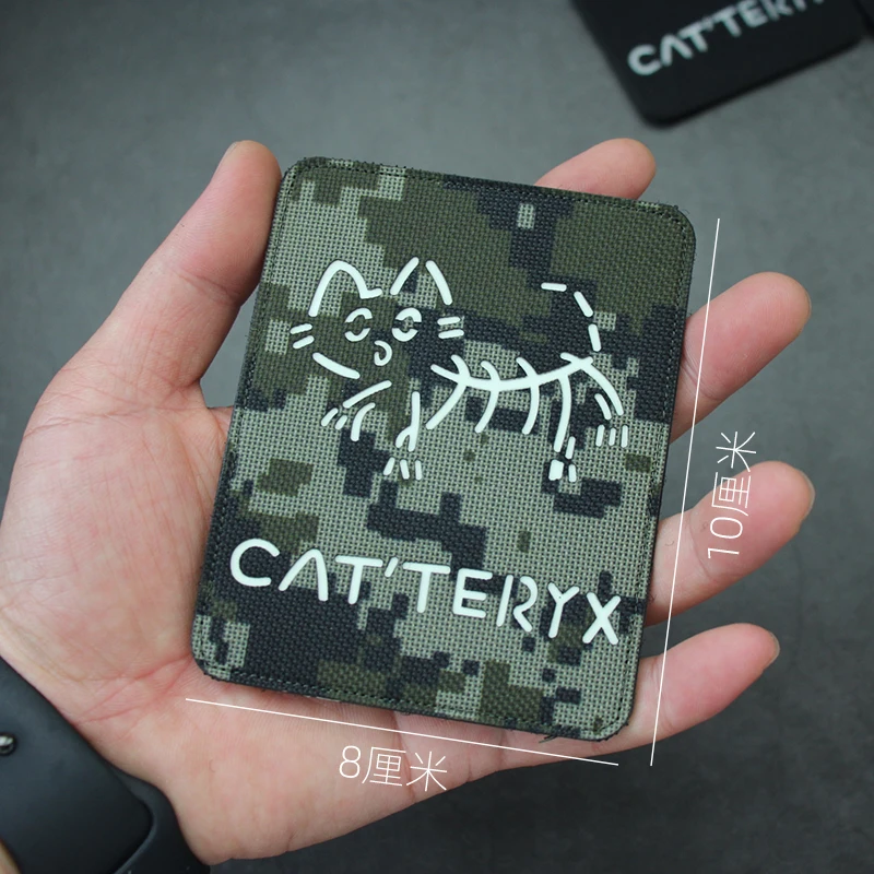 Parche reflectante de esqueleto para perro y gato, brazalete táctico luminoso de nailon de camuflaje Animal para decoración de mochila y ropa - imagen 3