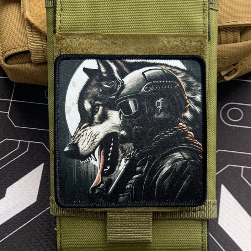 Parche táctico Warrior&Wolf con velcro – Insignia militar del ejército