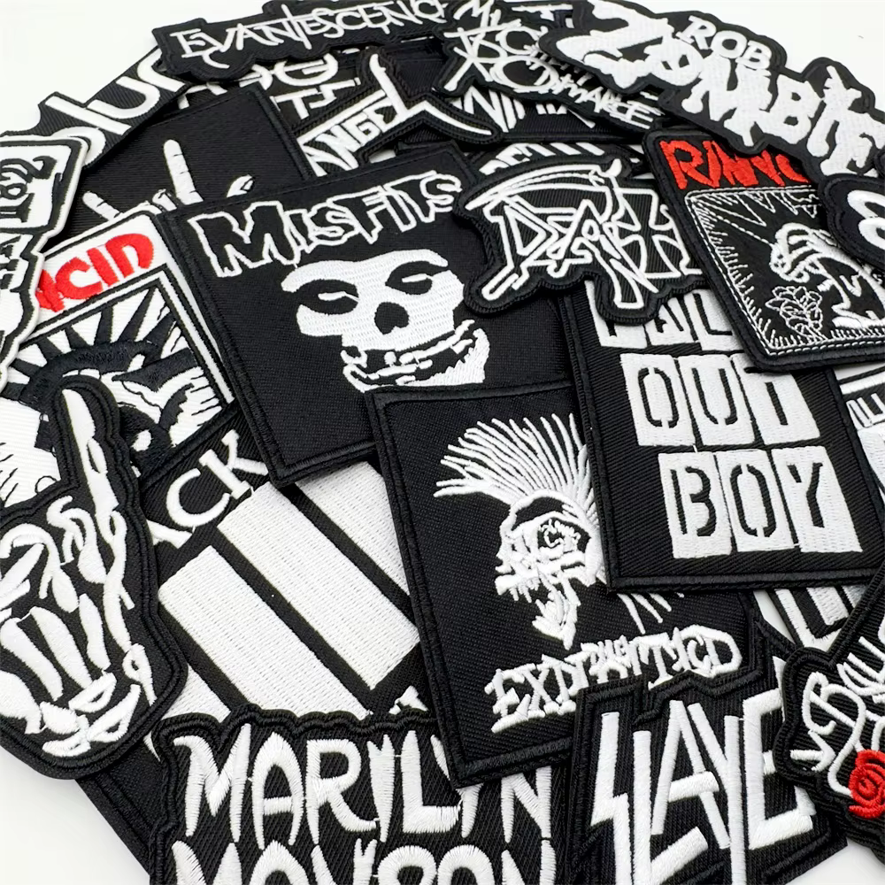 Parche termoadesivo banda musical para chaqueta y vaqueros estilo punk - imagen 4