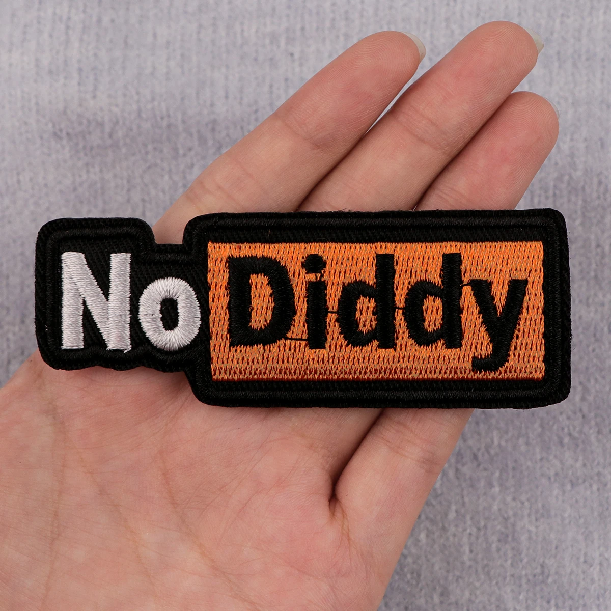 Parche de hierro de inspiración de cantante, parche de citas satelitales para ropa, parche bordado, accesorios de ropa, pegatinas de costura