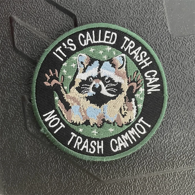 Parches bordados de animales, insignia bordada de gato astronauta, aplique de velcro de ratón, parche táctico de gato blanco - imagen 4