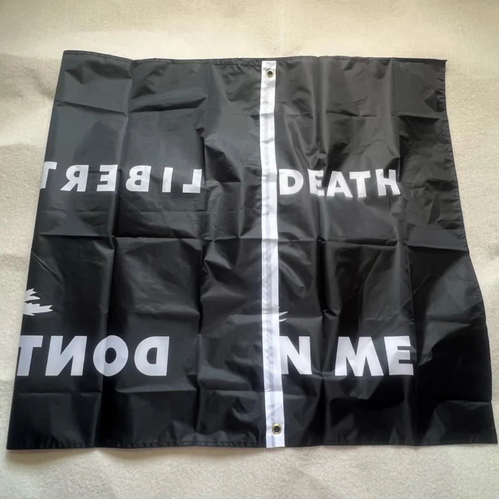 Bandera Gadsden de 90x150cm, 3x5 pies, "Don't Tread on Me", banderas para fiesta de té de la libertad o la muerte", pancarta de poliéster colgante con serpiente sonajero - imagen 2