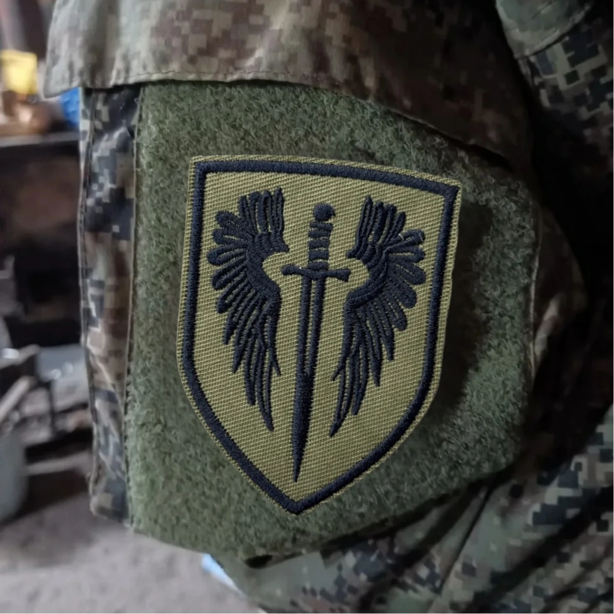 Parche de moral bordado chevron espada – Táctico mochila militar - imagen 5