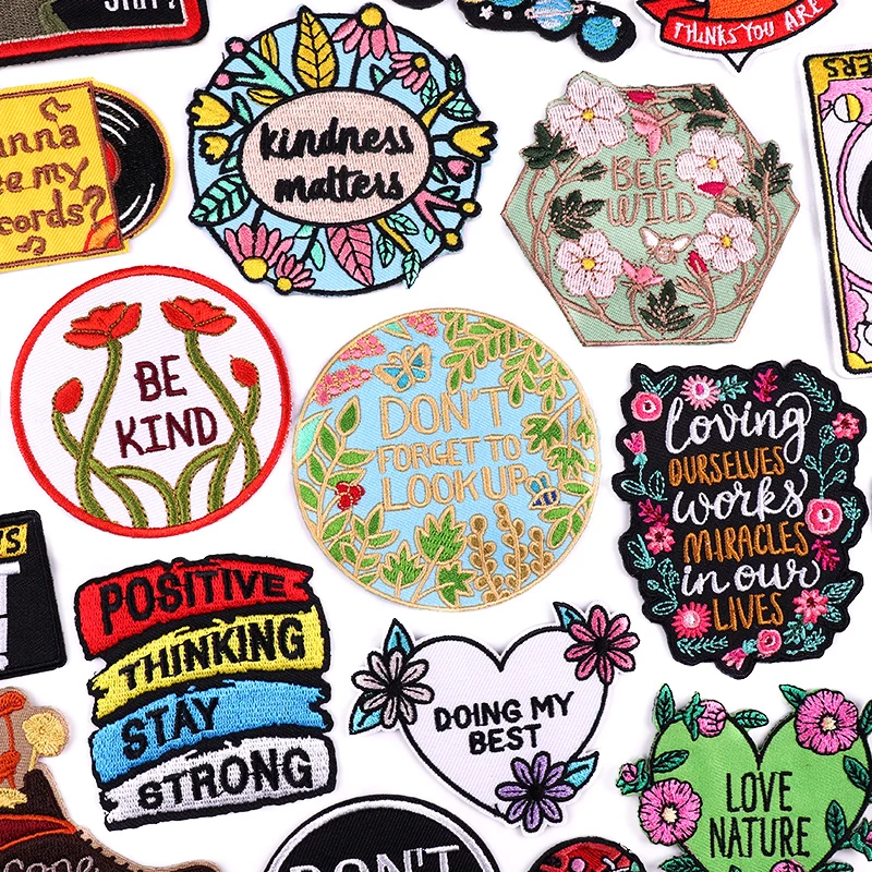 Parche nuevo de dibujos animados/bordado con letras, parches para planchar para ropa, parches termoadhesivos para ropa, chaquetas, coser DIY, 2024 - imagen 2