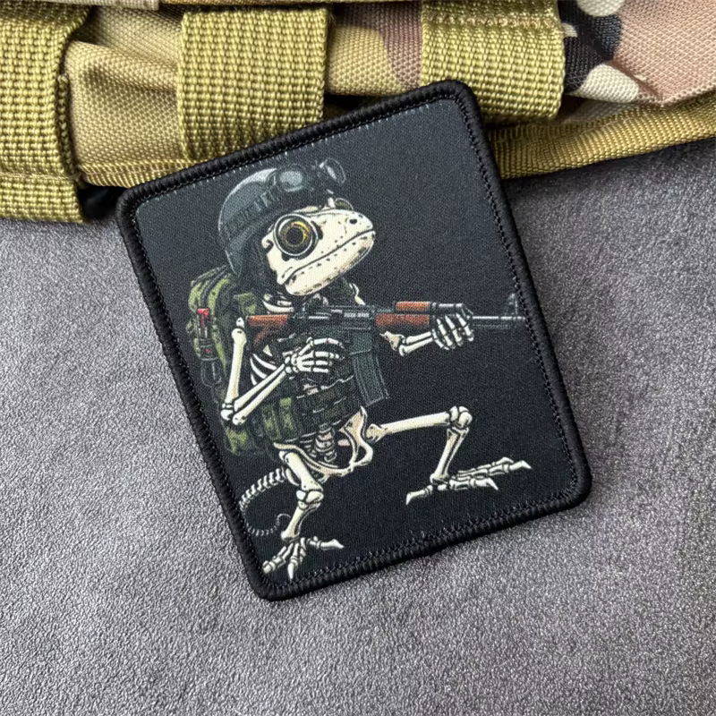 Parche táctico calavera de rana – Sistema hook para chaleco o mochila - imagen 5