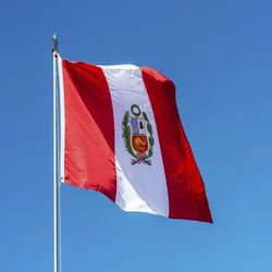 Bandera del Perú 90x150 cm – Tejido ripstop resistente al viento