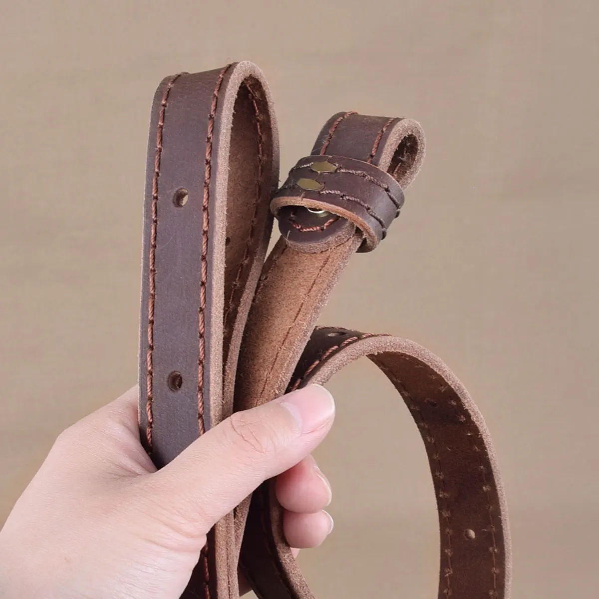 Eslinga de cuero para escopeta, correa para Rifle, cinturón de montaje giratorio genuino, adaptador de eslinga desmontable rápido de Metal para caza ajustable - imagen 5