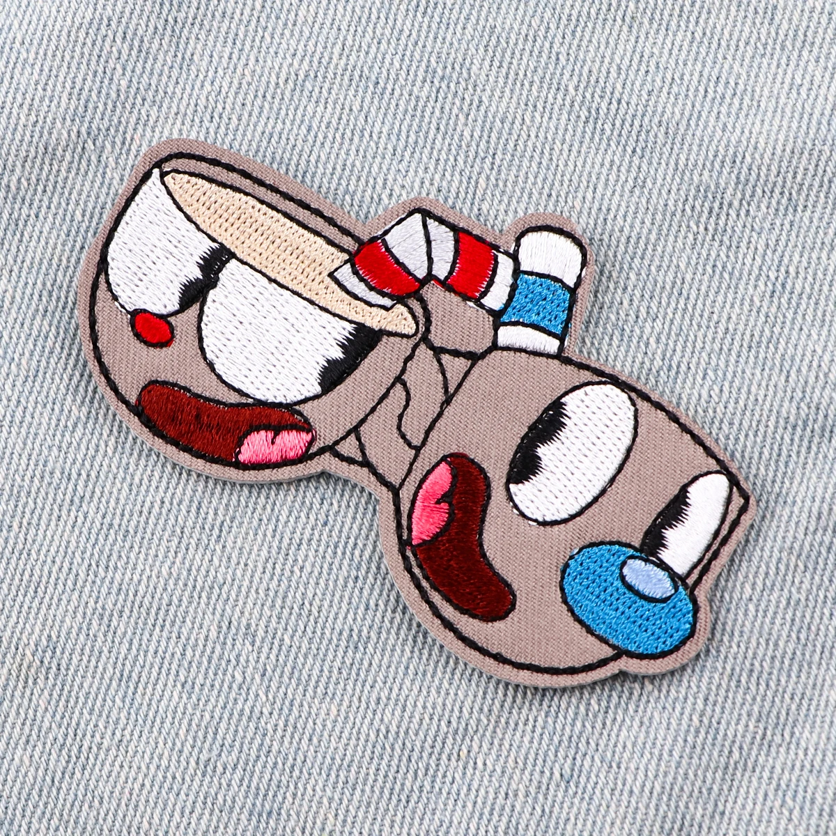 AD2855 parche bordado de cabeza de taza de té de dibujos animados para ropa, apliques de juego, pegatinas de ropa - imagen 4