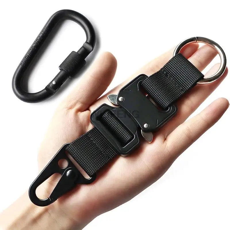 Llavero táctico EDC con clip HK y anilla inox MOLLE - imagen 2