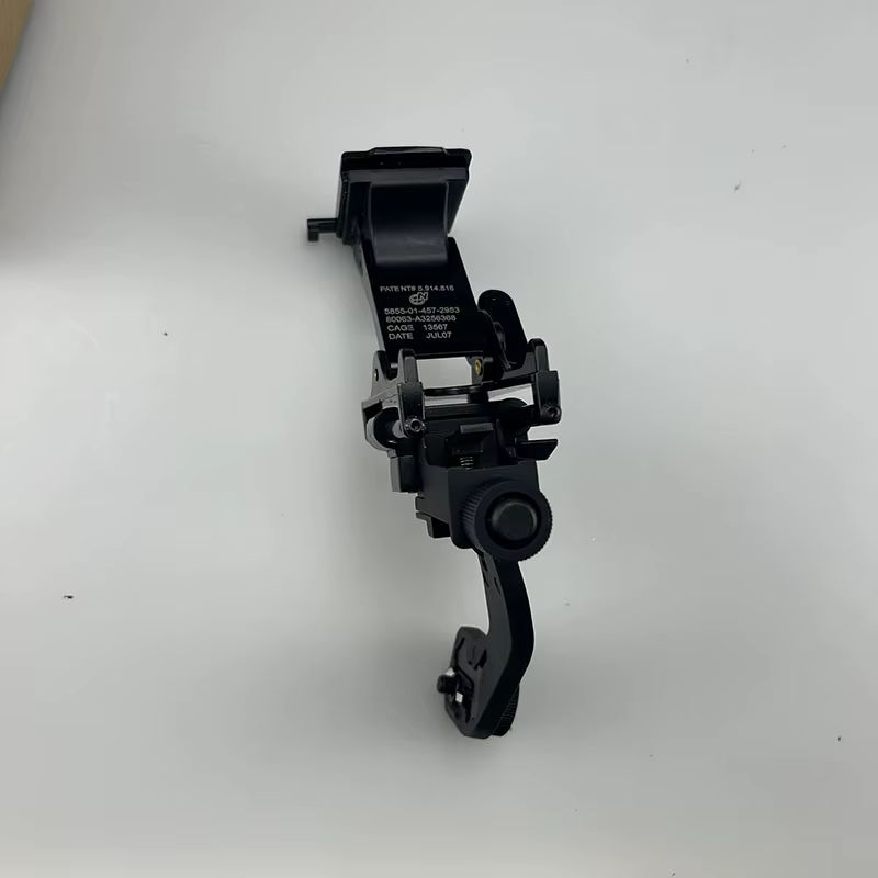 Soporte J-Arm aluminio PVS-14 – Giratorio para cascos FAST y M88 - imagen 3